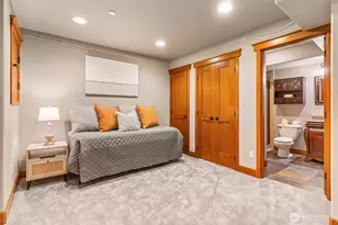 16454 108th Ave NE, Bothell, WA 98011 - Photo 32