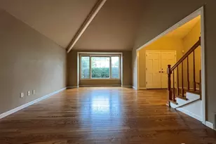 24717 SE 45th Pl, Sammamish, WA 98029 - Photo 4