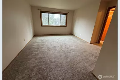 24717 SE 45th Place, Sammamish, WA 98029 - Photo 18