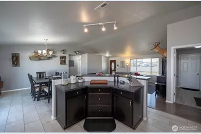 19 Royal Circle, Ephrata, WA 98823 - Photo 4