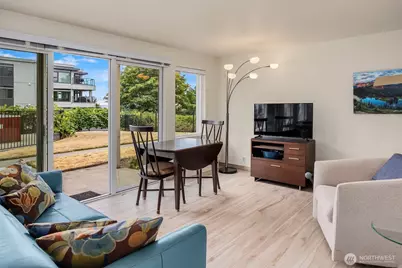 201 2nd Street S #103, Kirkland, WA 98033 - Photo 4