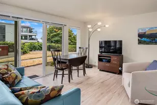 201 2nd St S, Kirkland, WA 98033 - Photo 4