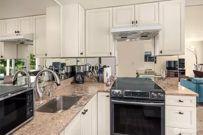 201 2nd Street S #103, Kirkland, WA 98033 - Photo 8