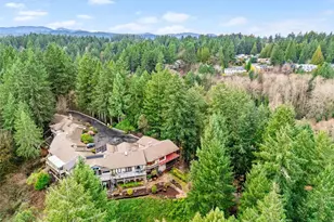 1406 Evergreen Park Ln SW, Olympia, WA 98502 - Photo 2