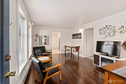 561 Lee Street, Seattle, WA 98109 - Photo 30