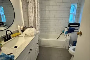 11040 14th Ave SW, Seattle, WA 98146 - Photo 8