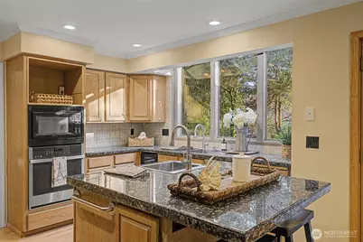 2386 215th Place SW, Brier, WA 98036 - Photo 12