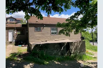 13076 Renton Avenue S, Renton, WA 98178 - Photo 2