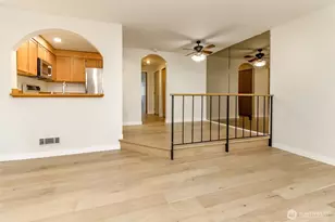 17311 119th Ln SE J, Renton, WA 98058 - Photo 6