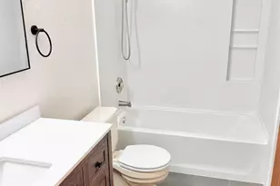 17311 119th Ln SE J, Renton, WA 98058 - Photo 14