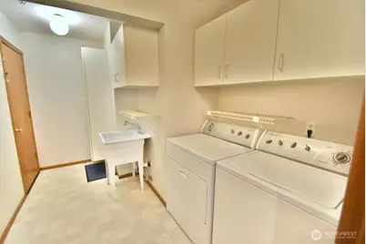 5227 108th Street SW, Mukilteo, WA 98275 - Photo 12