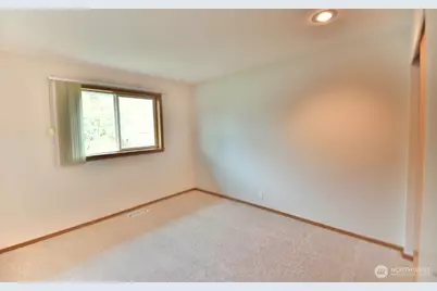 5227 108th Street SW, Mukilteo, WA 98275 - Photo 18