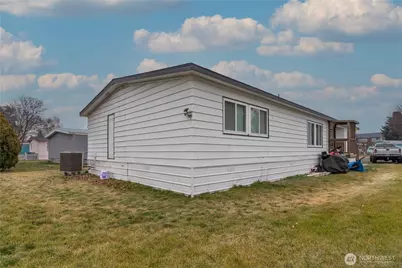 4815 Airway Drive NE #81, Moses Lake, WA 98837 - Photo 4