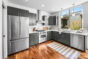 2808 14th Ave W, Seattle, WA 98119 - Photo 6