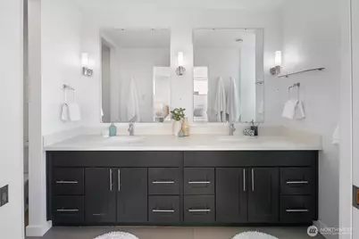 2808 14th Avenue W #B, Seattle, WA 98119 - Photo 16