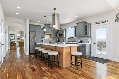 921 Tibbing Road, Selah, WA 98942 - Photo 10