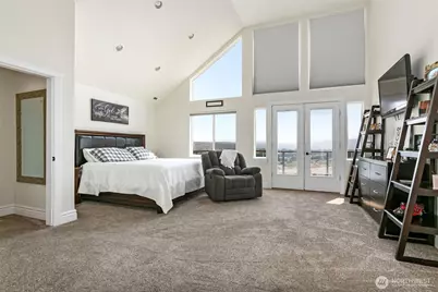 921 Tibbing Road, Selah, WA 98942 - Photo 16