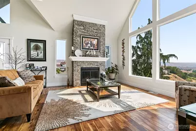 921 Tibbing Road, Selah, WA 98942 - Photo 4