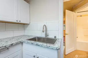 1717 W 6th St, Port Angeles, WA 98363 - Photo 24