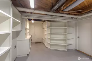 500 Mt Defiance Cir SW, Issaquah, WA 98027 - Photo 24