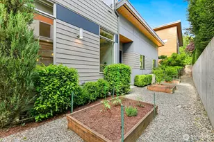 21955 SE 30th Pl, Sammamish, WA 98075 - Photo 22