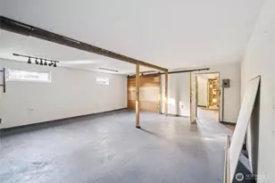 15208 6th Ave NE, Shoreline, WA 98155 - Photo 18