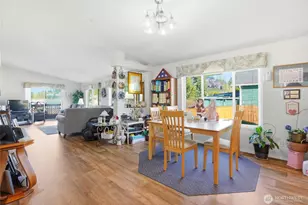 1003 Lord St, Kelso, WA 98626 - Photo 12