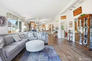 1003 Lord St, Kelso, WA 98626 - Photo 8