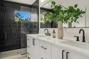 333 NW 47th St, Seattle, WA 98107 - Photo 14