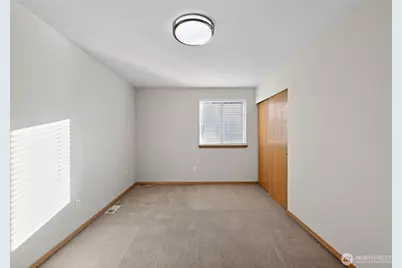 2103 NE 6th Cir, Renton, WA 98056 - Photo 22