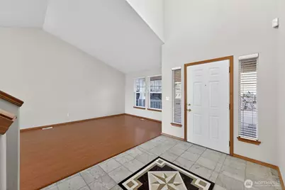 2103 NE 6th Cir, Renton, WA 98056 - Photo 6