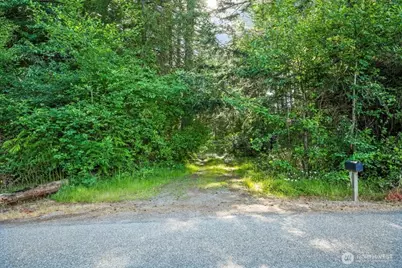 24404 122nd Avenue E, Graham, WA 98338 - Photo 2