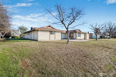 306 N Crestview Drive, Moses Lake, WA 98837 - Photo 32