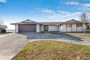 306 N Crestview Dr, Moses Lake, WA 98837 - Photo 4