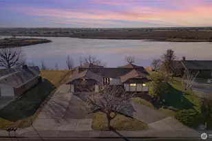 306 N Crestview Dr, Moses Lake, WA 98837 - Photo 4