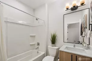 546 S Cloverdale St, Seattle, WA 98108 - Photo 8