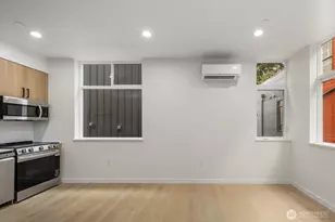 546 S Cloverdale St, Seattle, WA 98108 - Photo 12