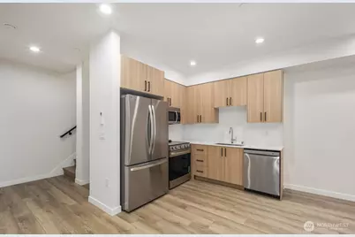 548 S Cloverdale Street #C, Seattle, WA 98108 - Photo 14