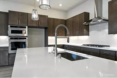 14812 206th Avenue E #2555, Bonney Lake, WA 98391 - Photo 6