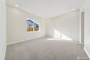 20814 149th St E, Bonney Lake, WA 98391 - Photo 24