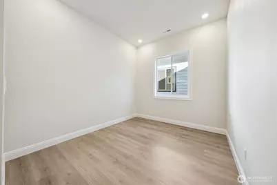 20814 149th Street E #1429, Bonney Lake, WA 98391 - Photo 4