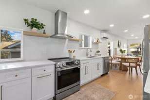 3711 SW Webster St, Seattle, WA 98126 - Photo 14