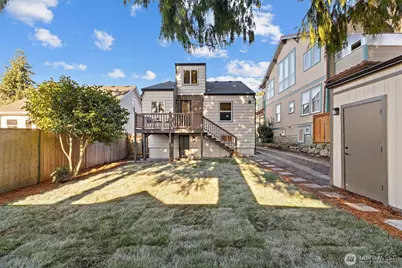 3711 SW Webster Street, Seattle, WA 98126 - Photo 2