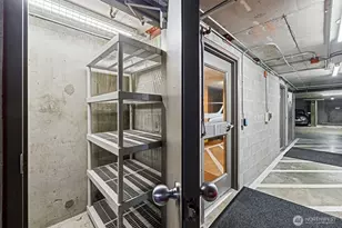 2929 1st Ave, Seattle, WA 98121 - Photo 40