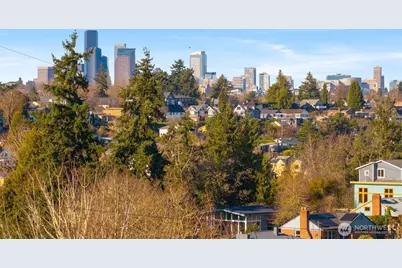 4705 S Oregon Street, Seattle, WA 98118 - Photo 4