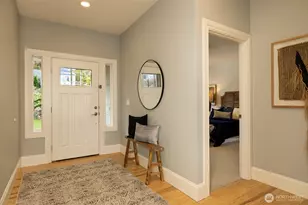 3422 35th Ave W, Seattle, WA 98199 - Photo 4