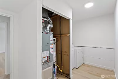 17714 160th Avenue SE, Renton, WA 98058 - Photo 24