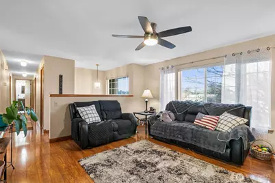 9915 SE 235th Place, Kent, WA 98031 - Photo 8