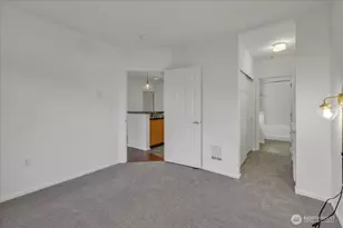 18 Dravus St, Seattle, WA 98109 - Photo 14