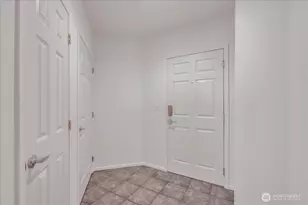 18 Dravus St, Seattle, WA 98109 - Photo 34